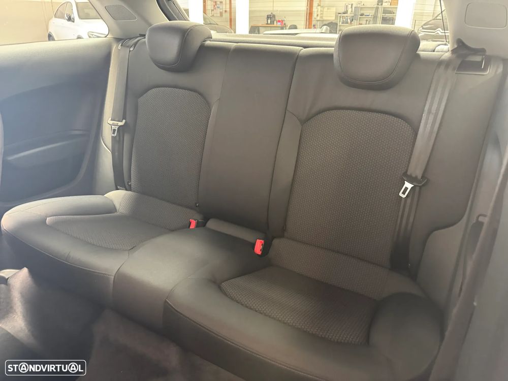 Audi A1 1.2 TFSI Ambition - 22