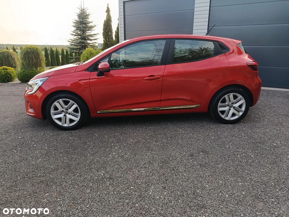 Renault Clio - 10