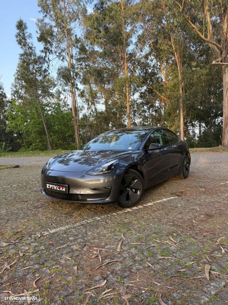 Tesla Model 3 Long-Range Dual Motor AWD - 1