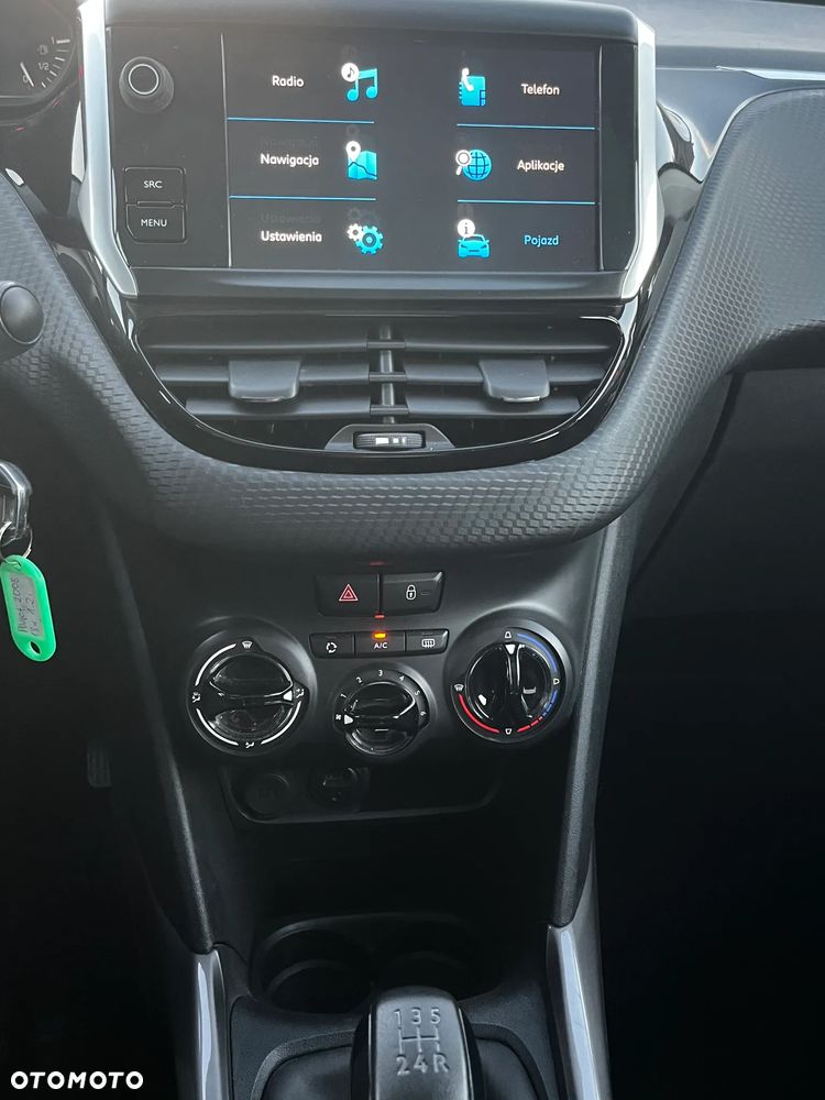 Peugeot 2008 PureTech 82 Allure - 38