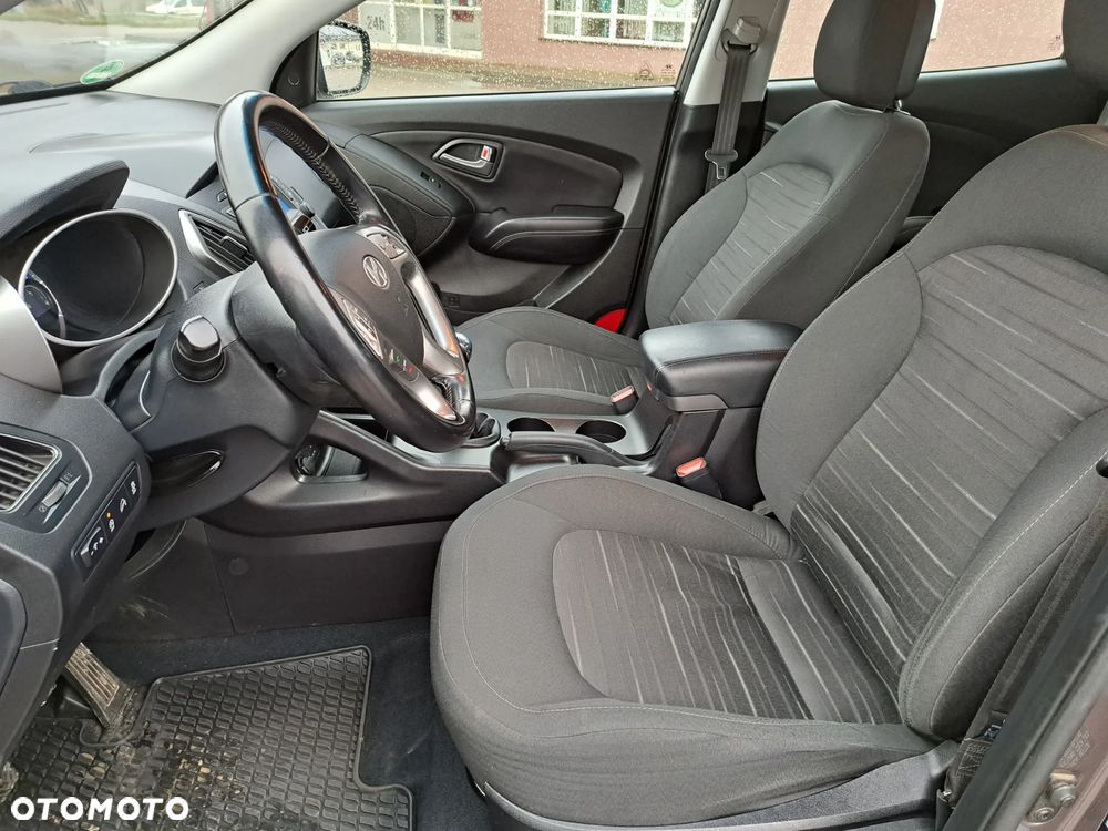 Hyundai ix35 - 16
