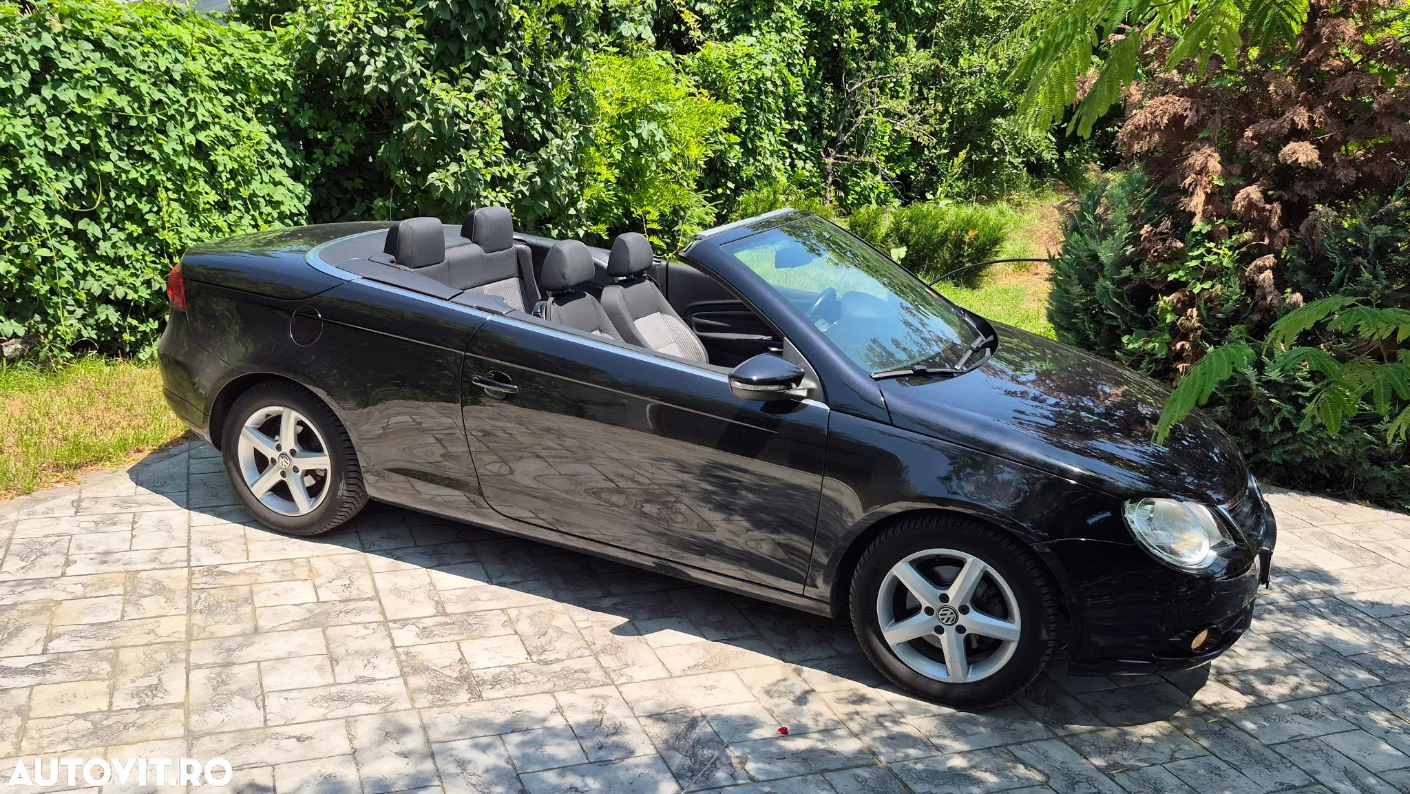 Volkswagen Eos 1.4 TSI BlueMotion Technology - 1