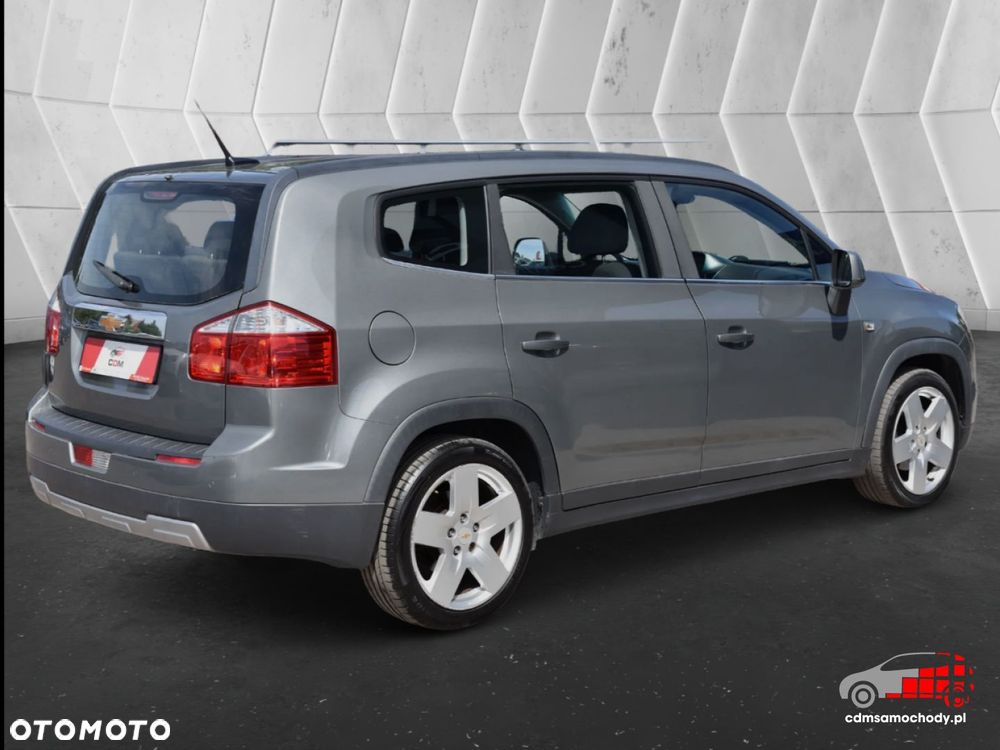 Chevrolet Orlando - 10