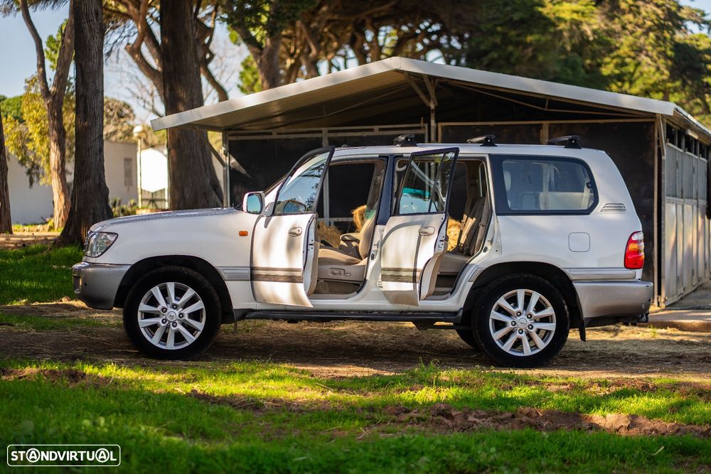 Toyota Land Cruiser SW 4.7 VX TA - 23