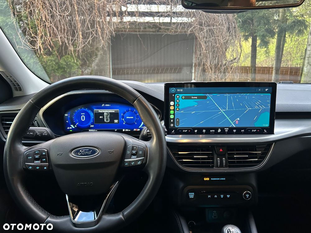 Ford Focus 1.0 EcoBoost mHEV Titanium X - 14