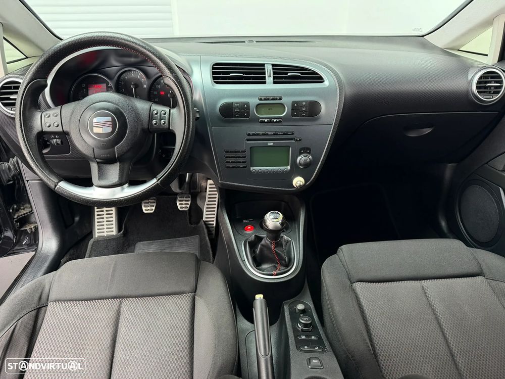 SEAT Leon 1.4 TSI Linea R - 12