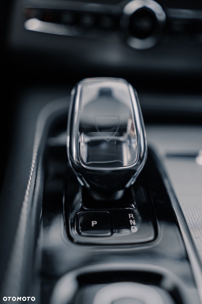 Volvo XC 90 T8 AWD Recharge Ultimate Dark - 25