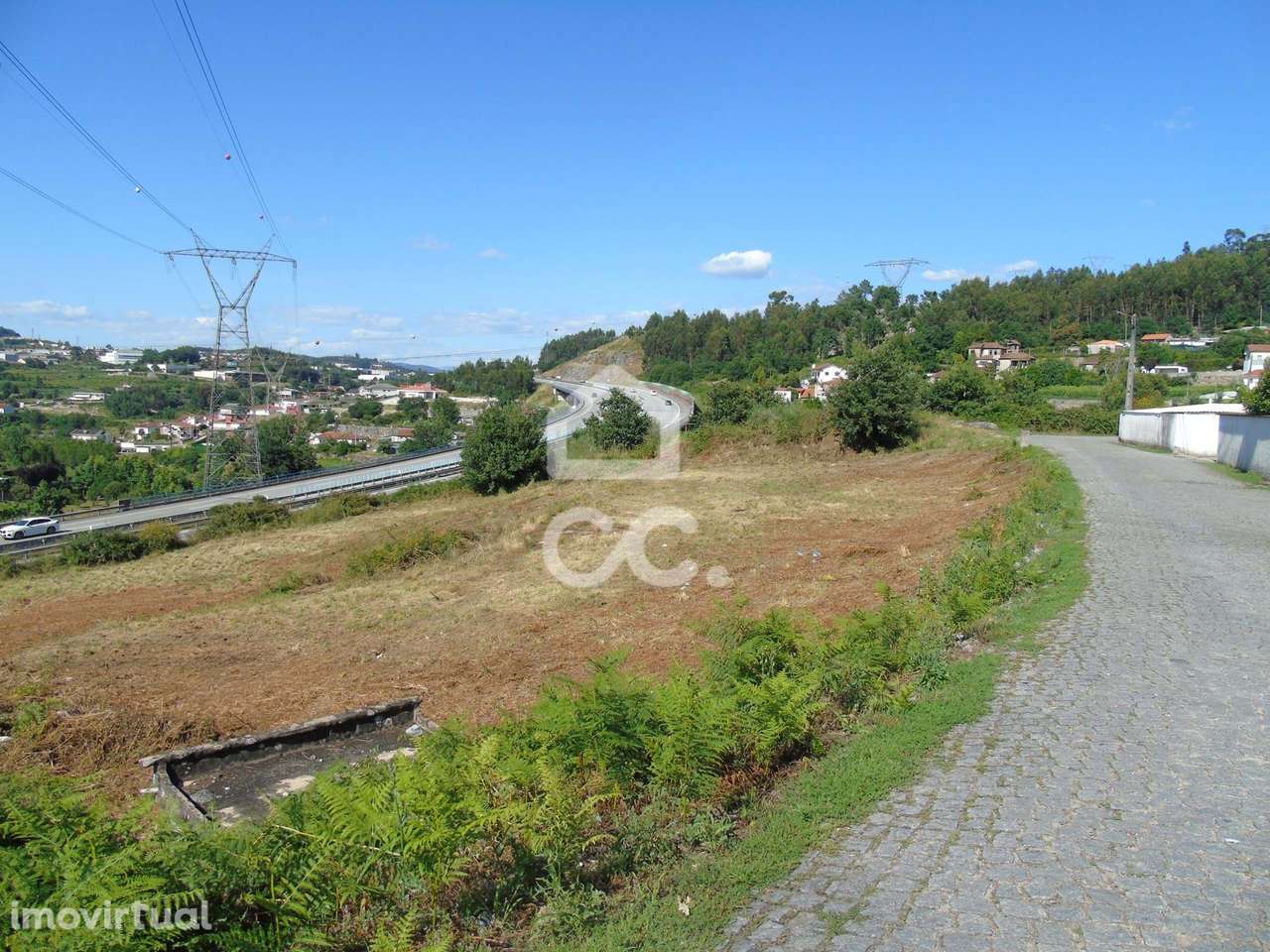 Terrenos em Serzedelo - Guimarães - Grande imagem: 2/7