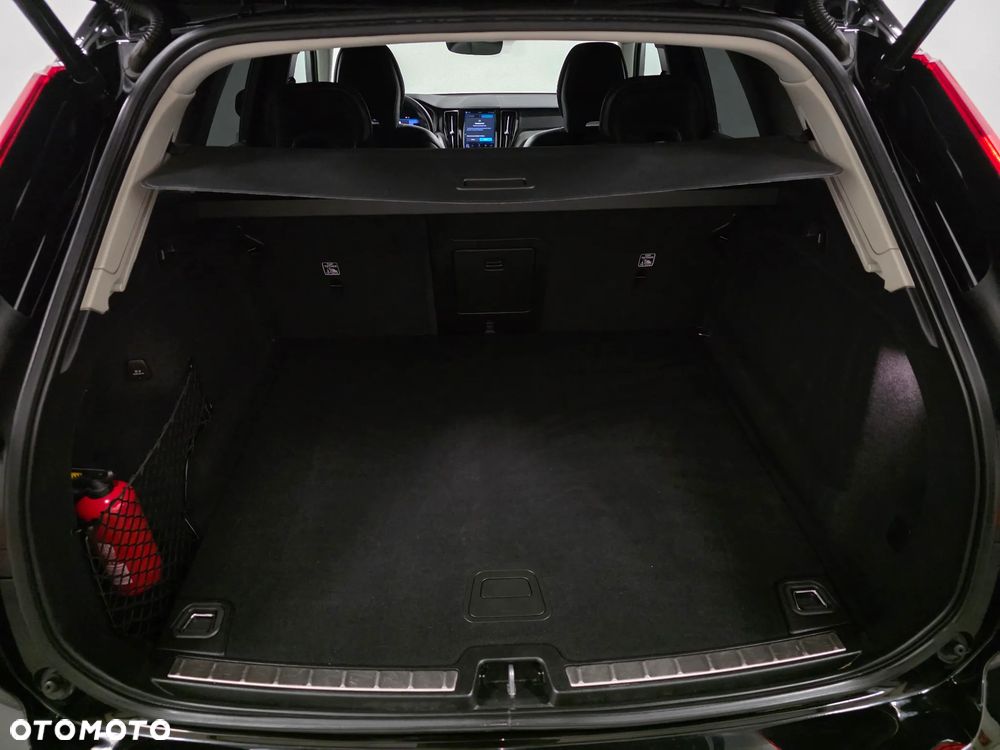 Volvo XC 60 B4 D Inscription - 40