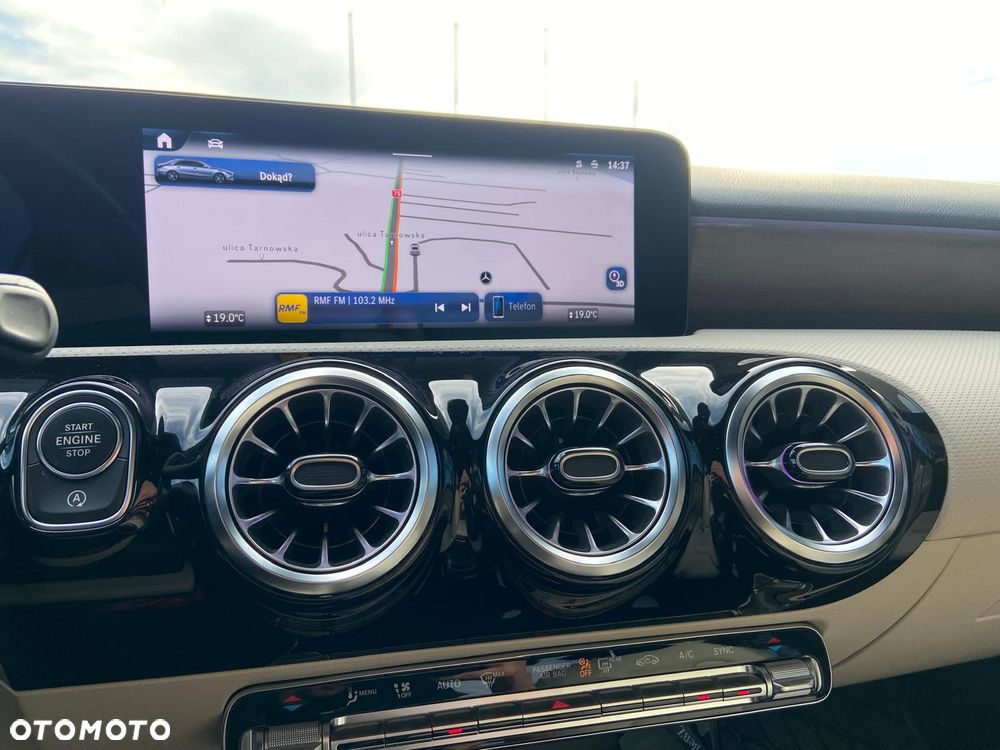 Mercedes-Benz Klasa A 200 Progressive 7G-DCT - 13