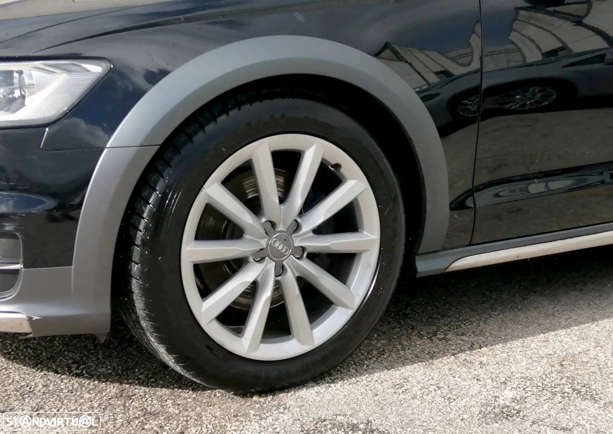 Audi A6 Allroad 3.0 TDi quattro S tronic - 29