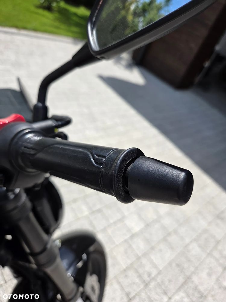 Honda CBR - 9