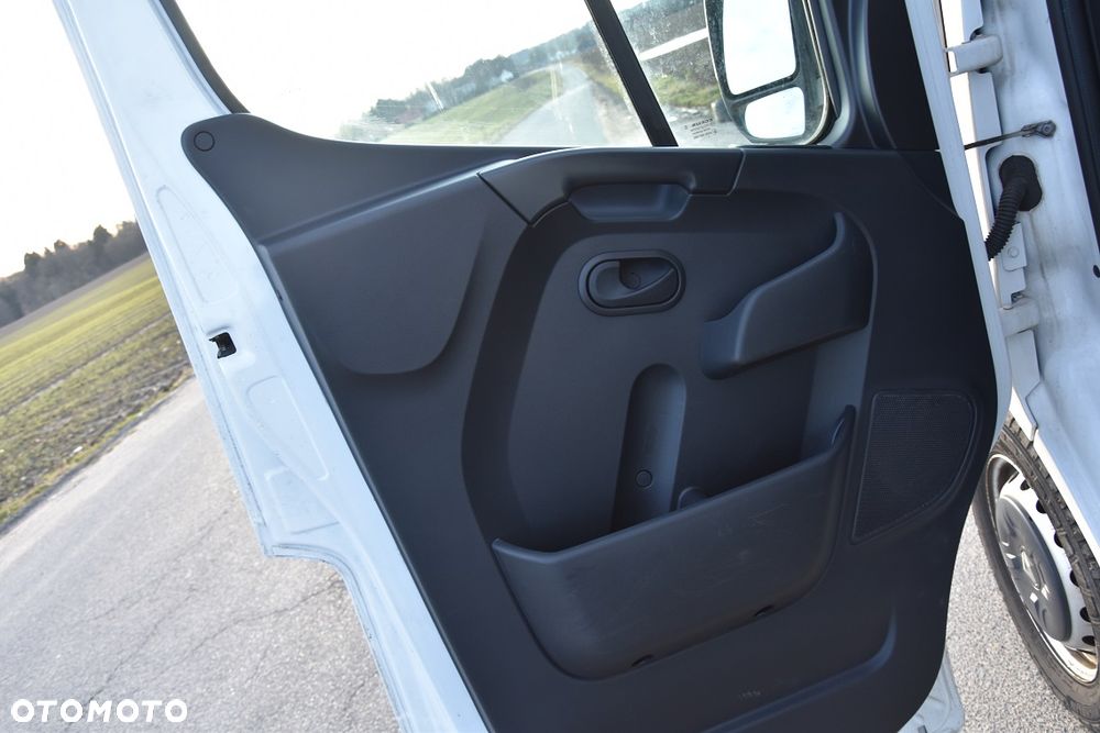 Renault MASTER - 22