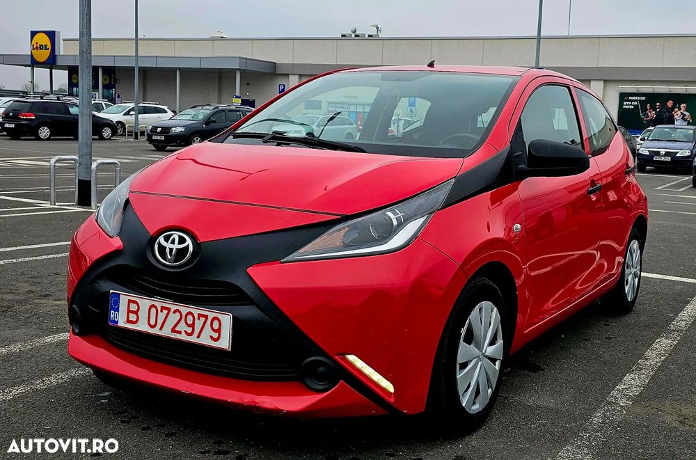 Toyota Aygo 1.0 X - cite Red - 12