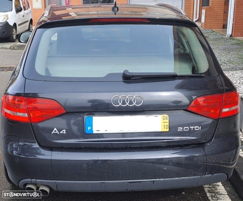 Audi A4 Avant 2.0 TDI DPF Attraction - 4