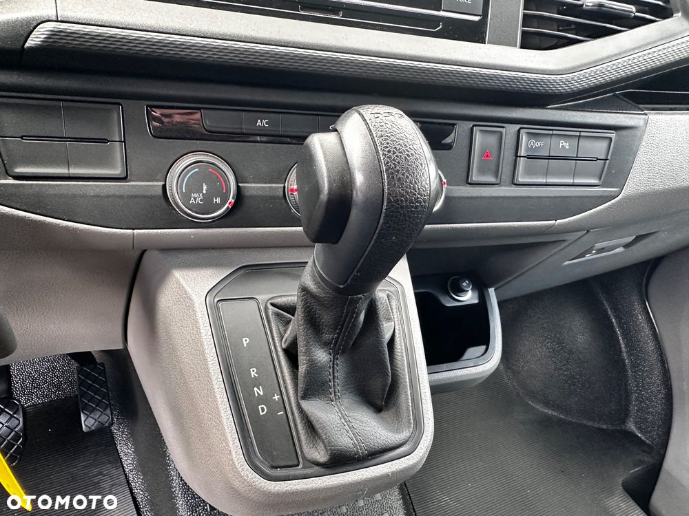 Volkswagen Transporter T6.1 Long - 17
