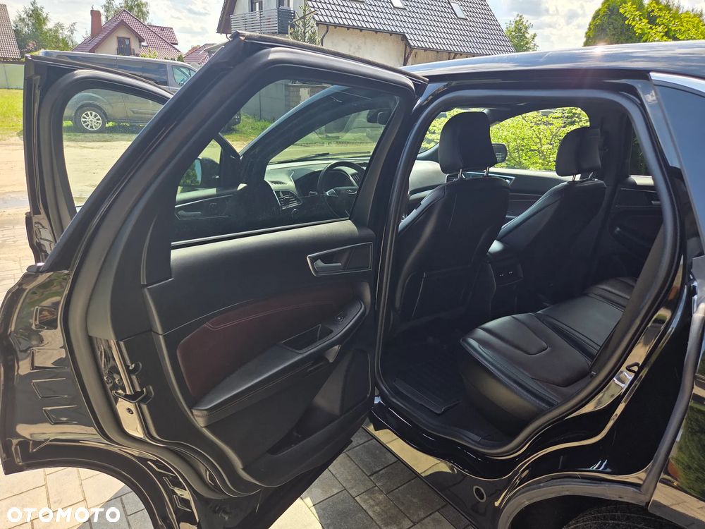 Ford Edge - 26