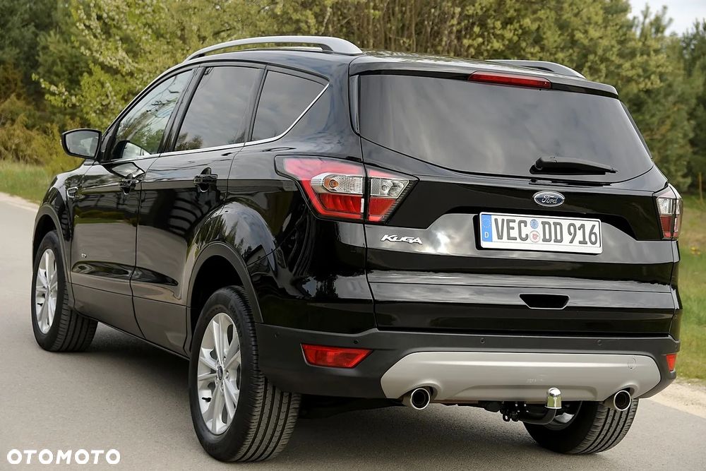 Ford Kuga 2.0 TDCi 4x4 Titanium - 3