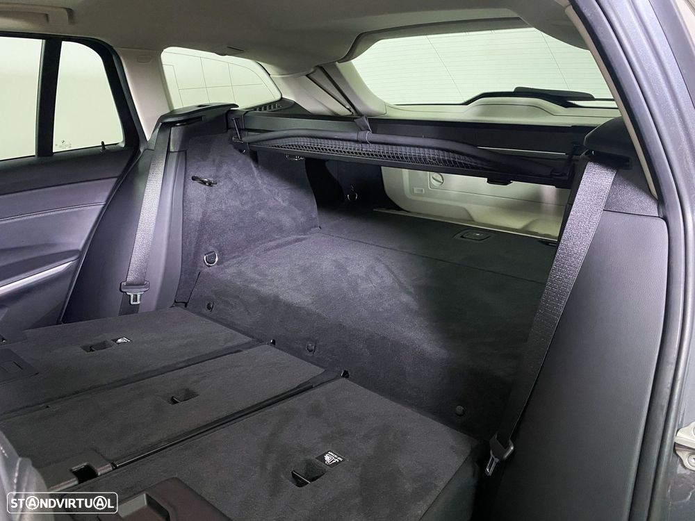 BMW 320 e Auto - 21