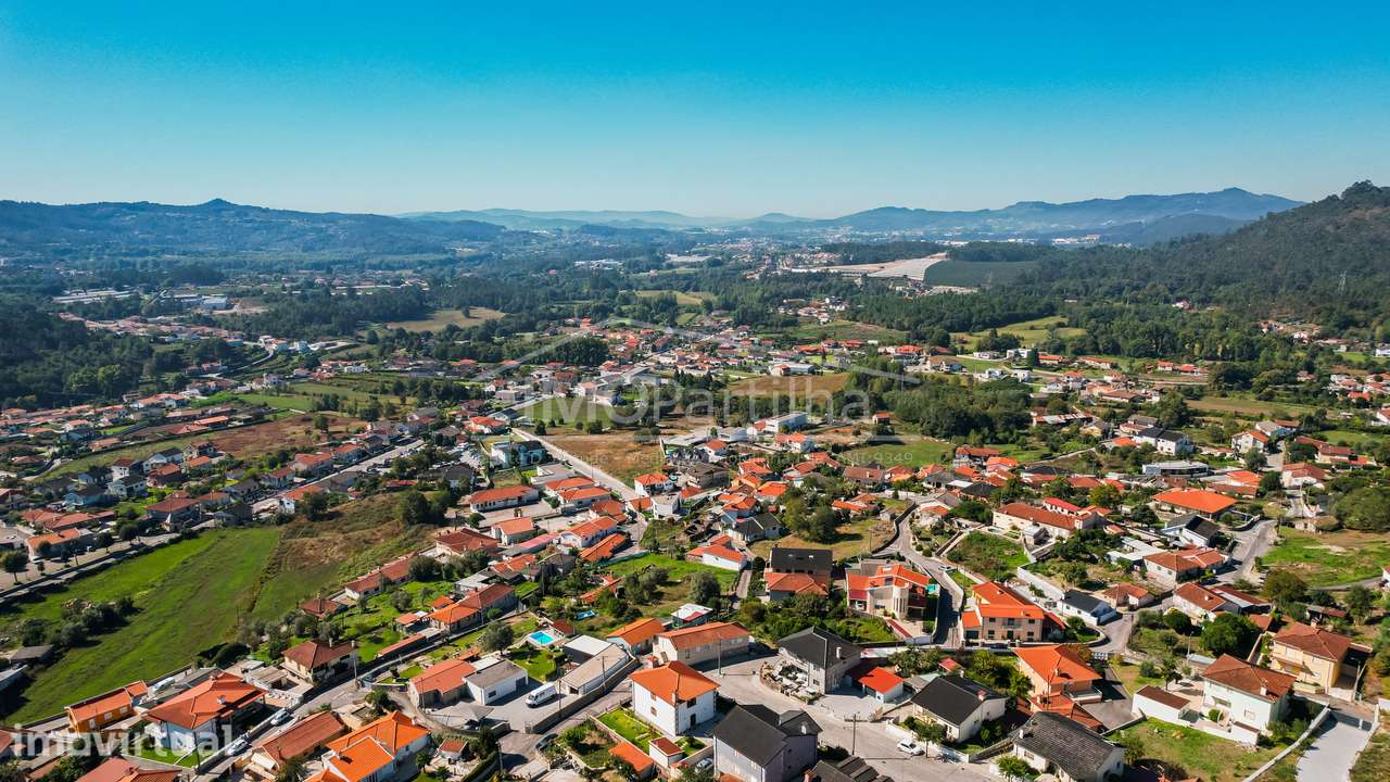 Lote 11 | 591 m² | Santo Emilião, Póvoa de Lanhoso, Braga - Grande imagem: 4/16