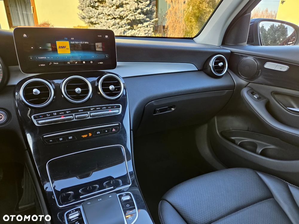 Mercedes-Benz GLC 220 d - 28