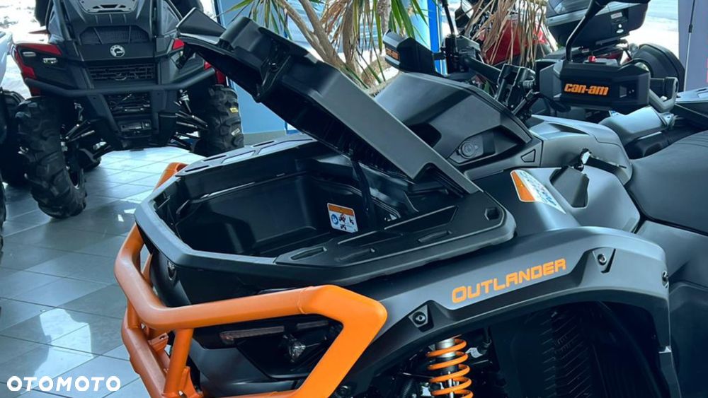 Can-Am Outlander Max - 3