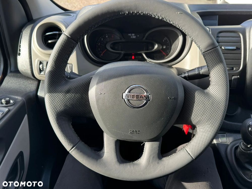 Nissan NV300 LONG BIAŁY - 33