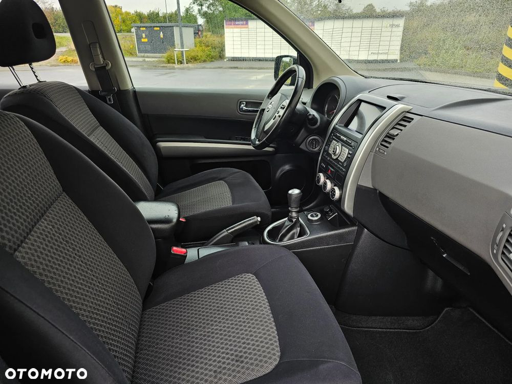 Nissan X-Trail 2.0 dCi SE - 10