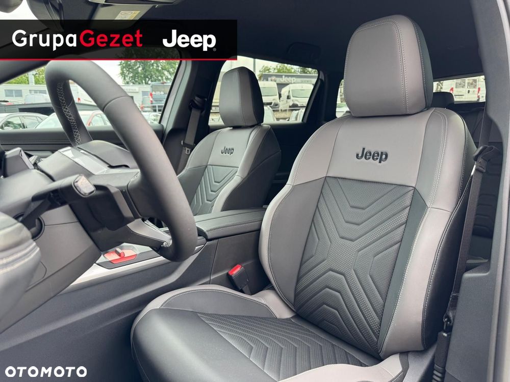 Jeep Compass - 11
