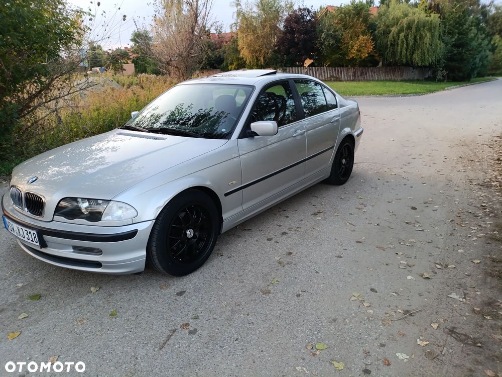 BMW Seria 3 - 16