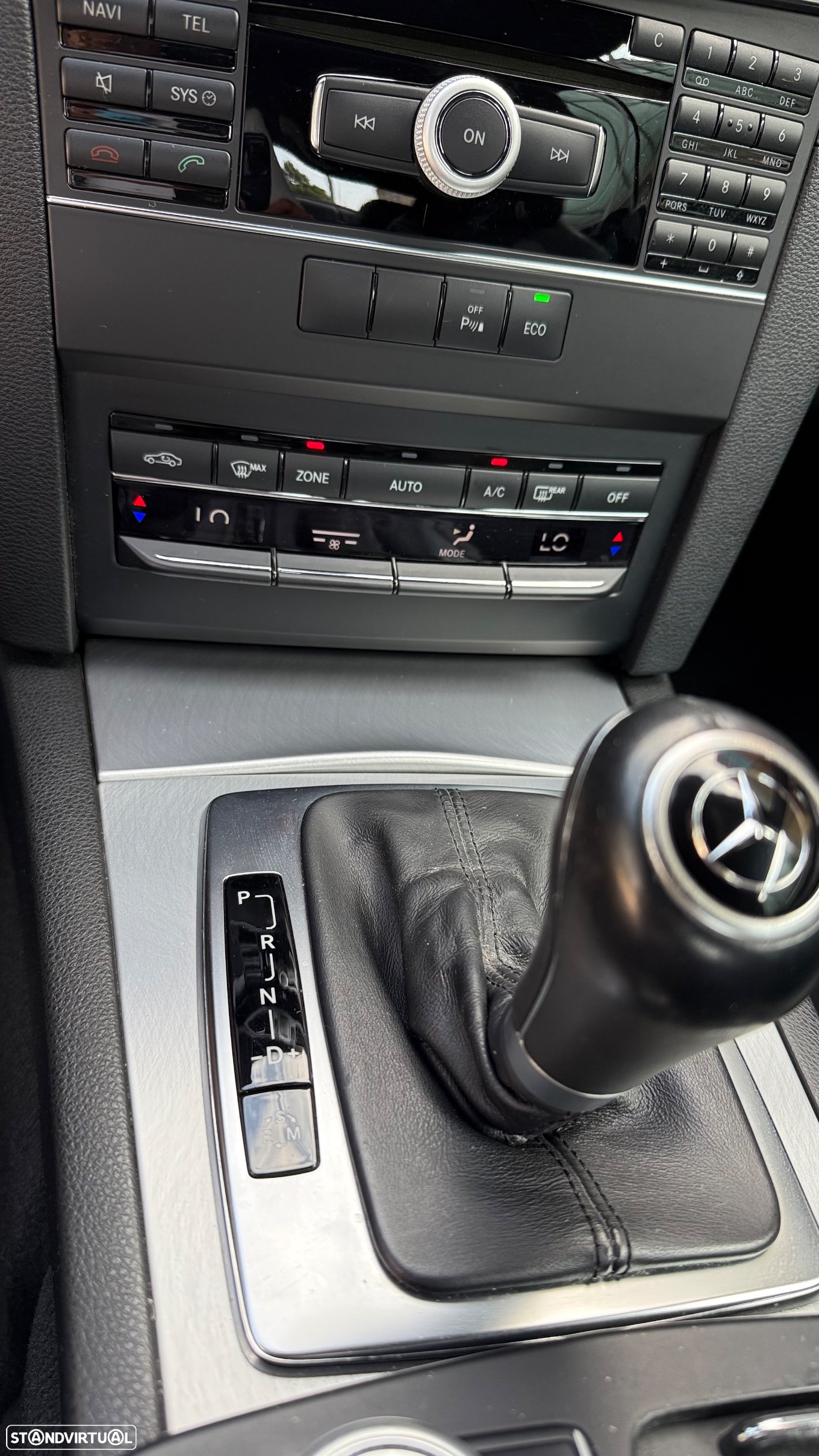 Mercedes-Benz E 250 CDi Avantgarde BlueEfficiency Auto. - 24