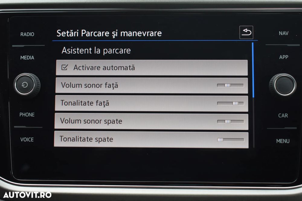 Volkswagen T-ROC 2.0 TDI DSG Design - 30