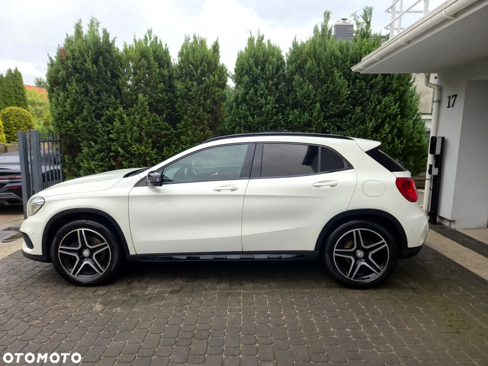 Mercedes-Benz GLA 250 4-Matic AMG Line