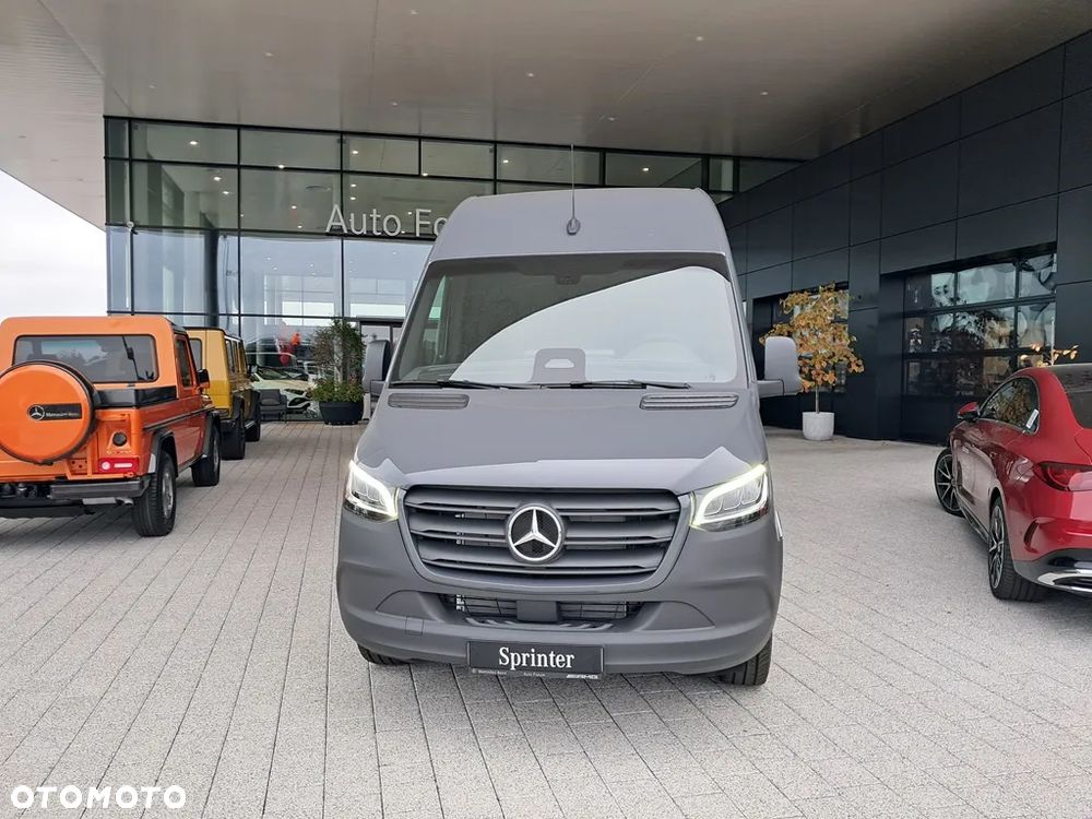 Mercedes-Benz Sprinter - 3