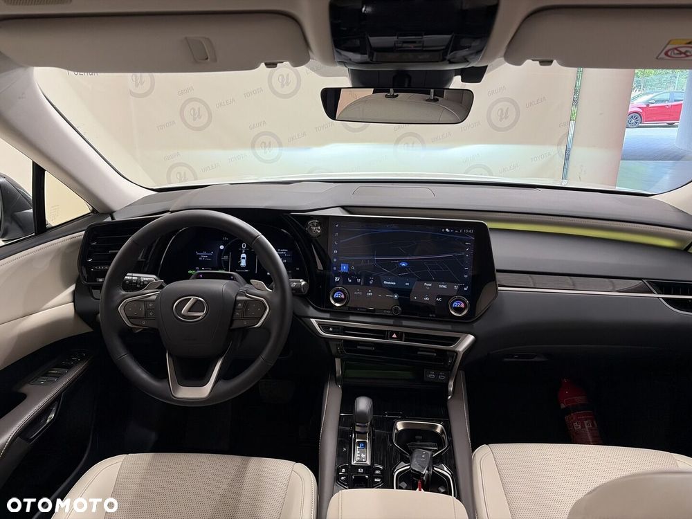 Lexus RX 450h+ F Sport Design - 4