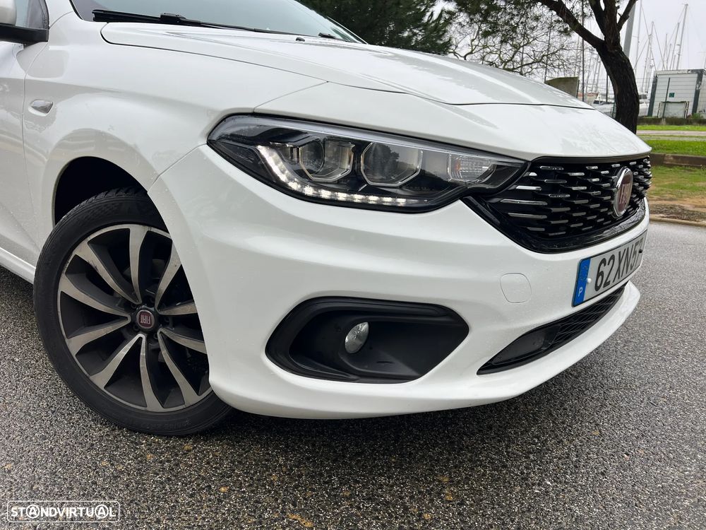 Fiat Tipo 1.6 M-Jet Lounge Tech DCT - 6