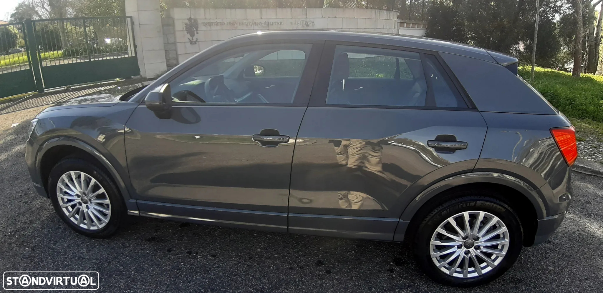 Audi Q2 1.0 TFSI Design S tronic - 4