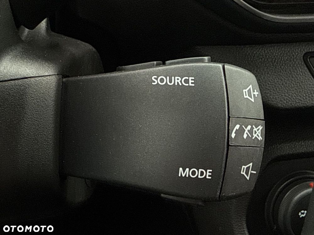Dacia Sandero 1.0 TCe Comfort - 23