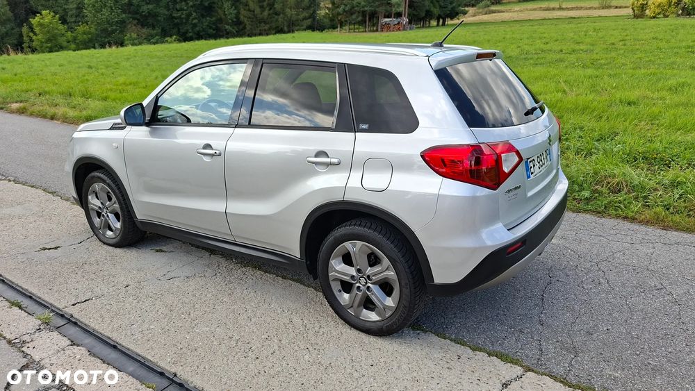 Suzuki Vitara 2017 photo 2