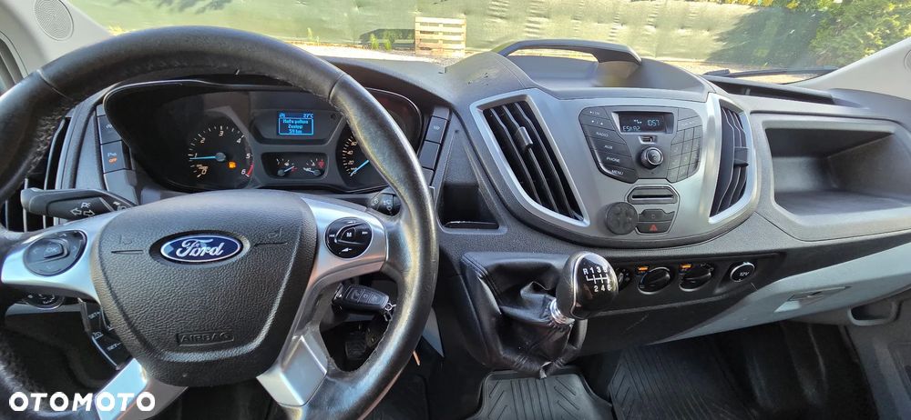Ford Transit - 15