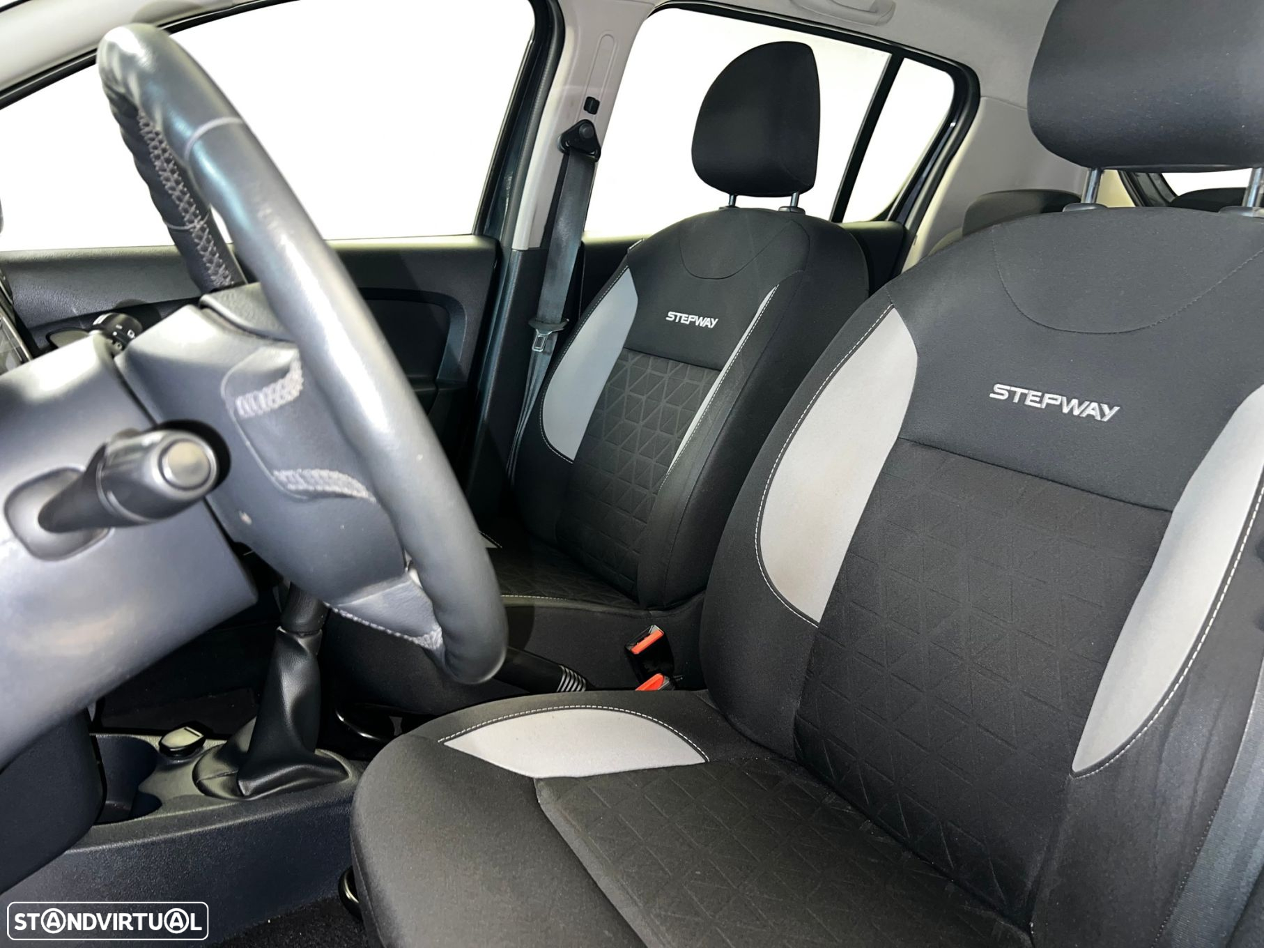 Dacia Sandero 1.5 dCi Comfort - 6