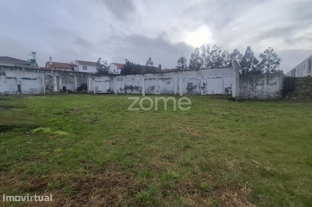 Terreno com Projeto Aprovado para Moradia Térrea – Rabo de Peixe - Grande imagem: 2/16