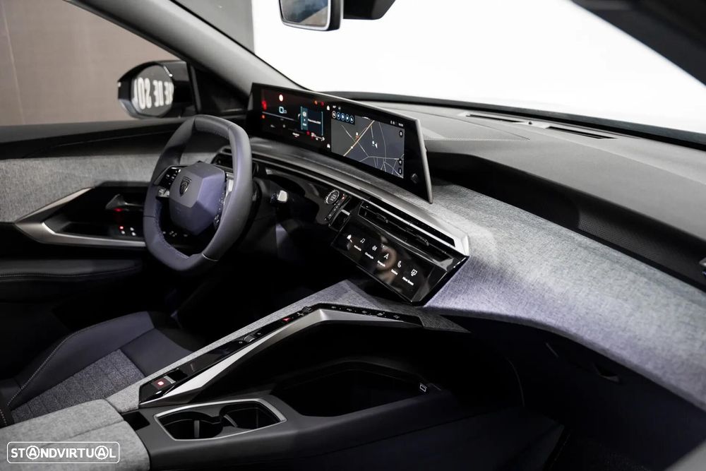 Peugeot 3008 1.2 Hybrid Allure e-DCS6 - 21