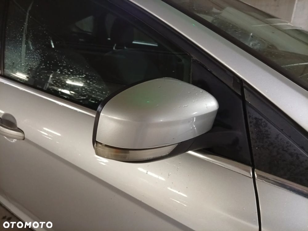 Ford Focus 1.6 TDCi DPF Titanium - 19