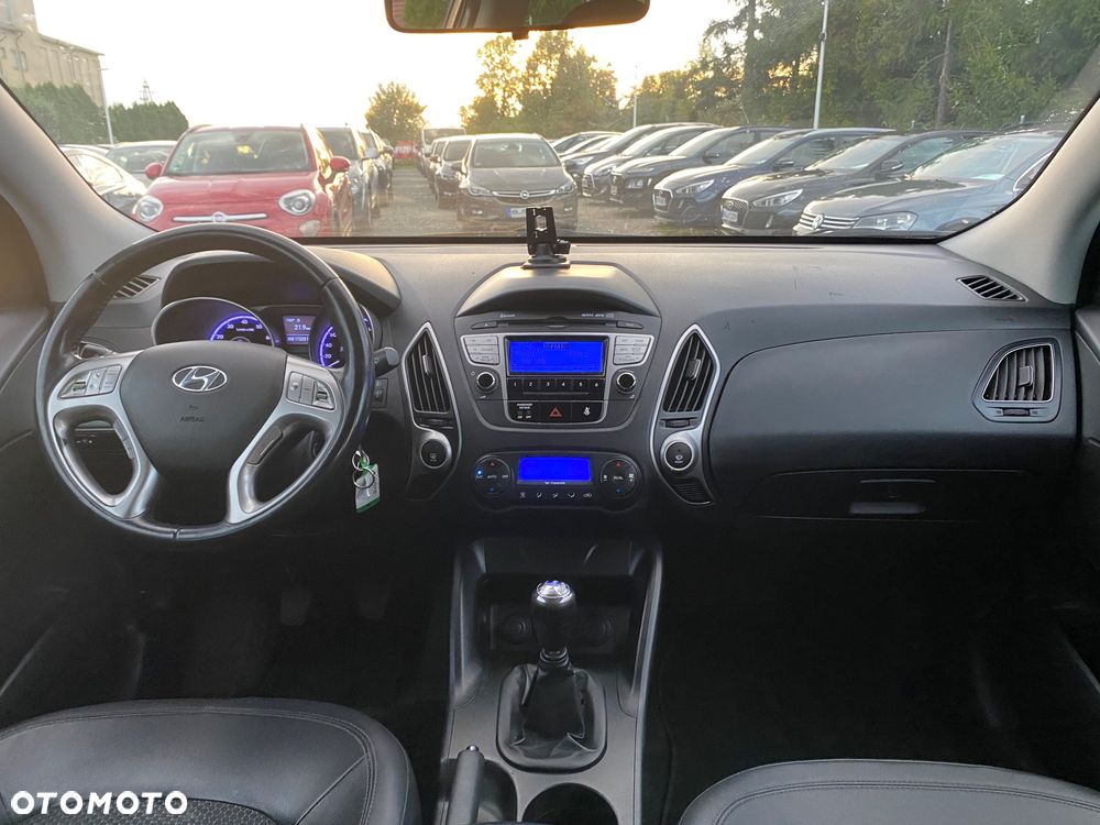 Hyundai ix35 2.0 Premium 2WD - 32