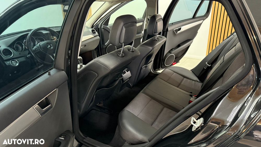 Mercedes-Benz C 180 CDI DPF (BlueEFFICIENCY) Avantgarde - 18