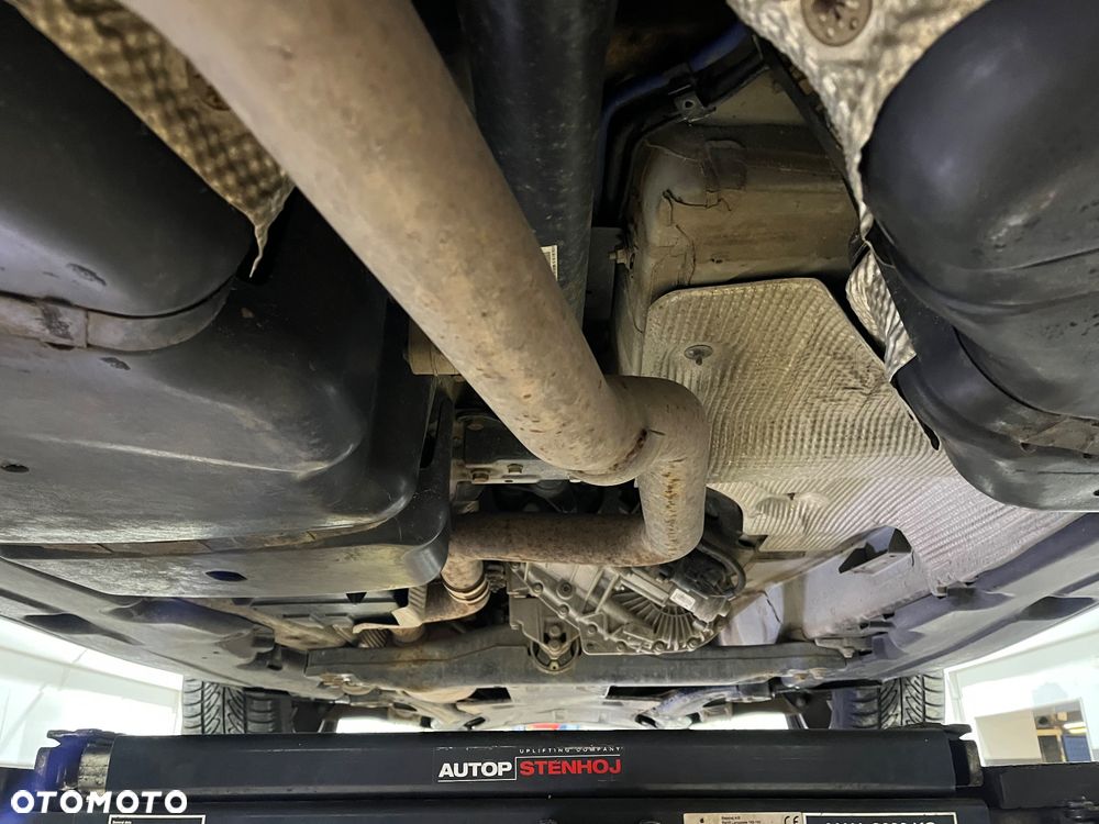 Volkswagen Touareg 3.0 V6 TDI DPF Automatik Individual - 7