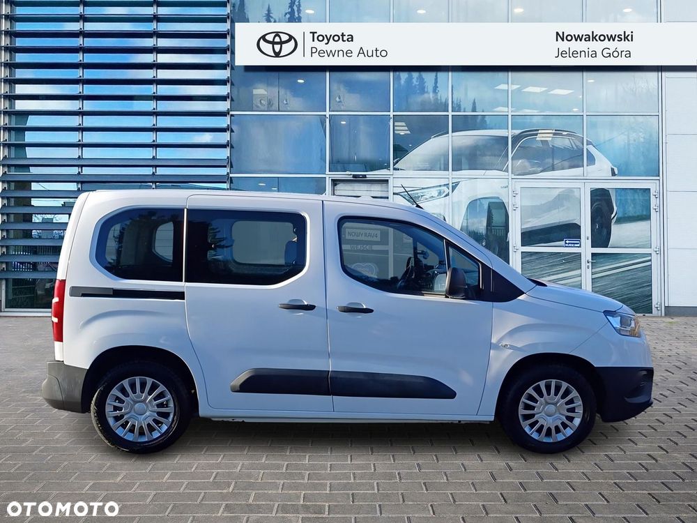 Toyota Proace City Verso 1.5 D-4D Combi - 4