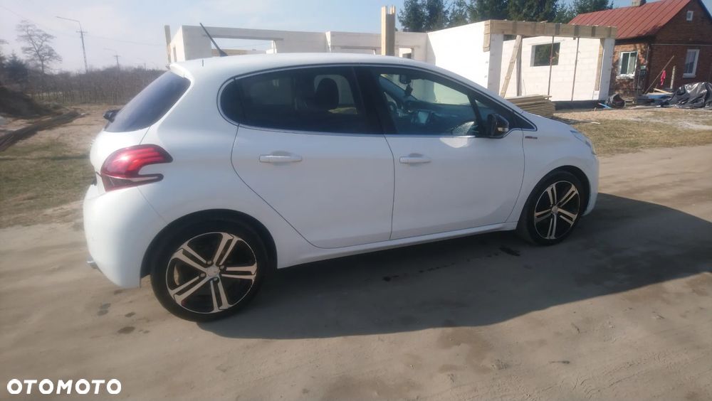 Peugeot 208 1.6 BlueHDi Active S&S - 5