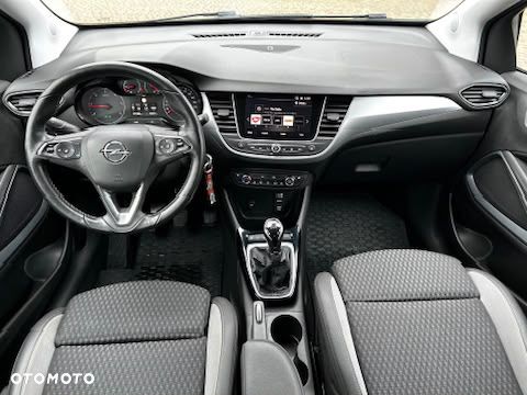 Opel Crossland X - 16